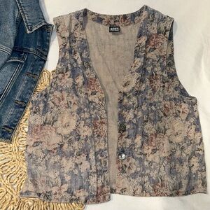 Vintage floral vest